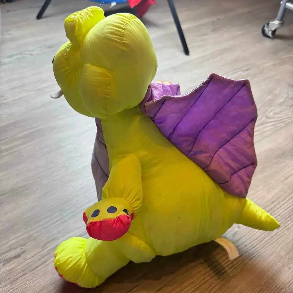 Vtg Stuffins Parachute Plush Lumpy’s Gang Yellow Dragon Nylon Plush Dinosaur 14”